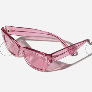 Dolce Gabbana Sharped sunglasses pink ( includes box )